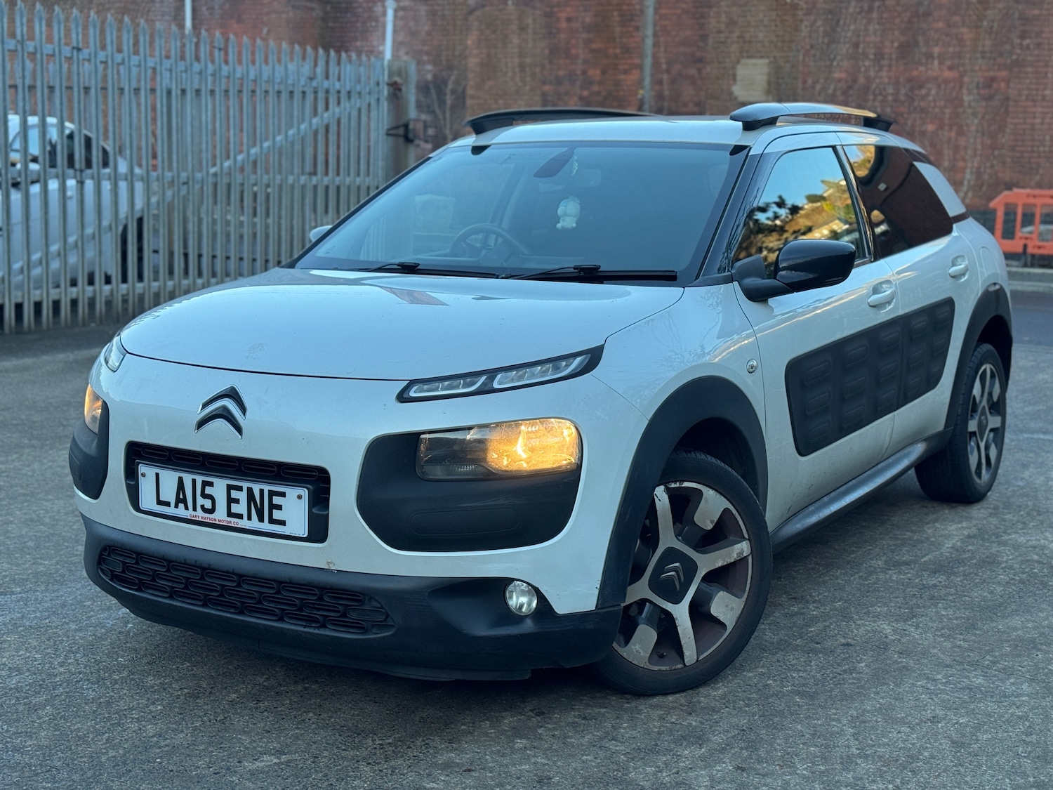 Used Citroen C4 Cactus for sale - 77056244: Photo 2