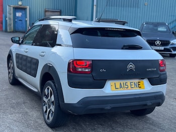 Used Citroen C4 Cactus 2015 for sale - 77056244: Photo