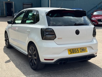 Used Volkswagen Polo 2015 for sale - 78526251: Photo