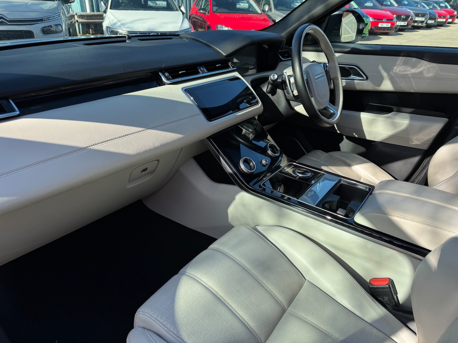 Used Land Rover Range Rover Velar 2019 for sale - 75912577: Photo 30