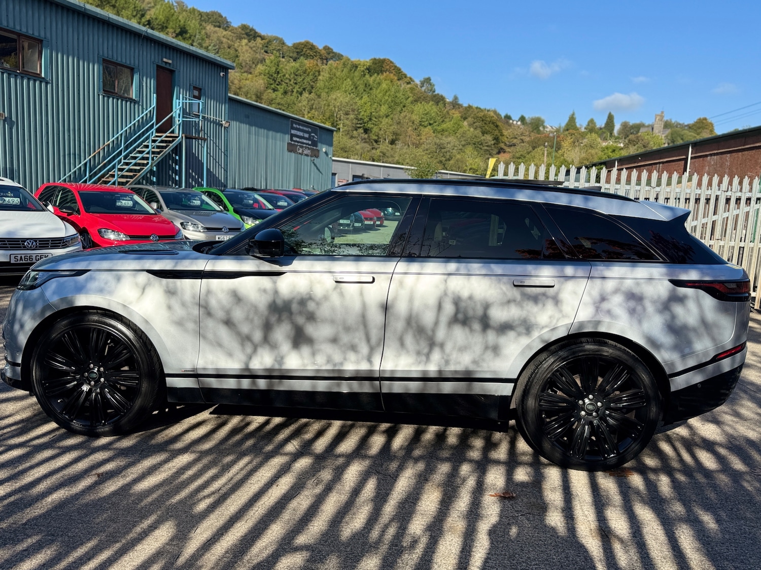 Used Land Rover Range Rover Velar 2019 for sale - 75912577: Photo 8