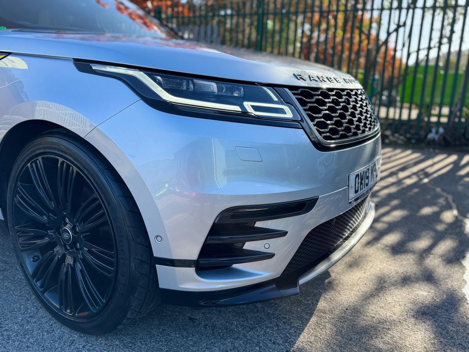 Used Land Rover Range Rover Velar 2019 for sale - 75912577: Photo 9