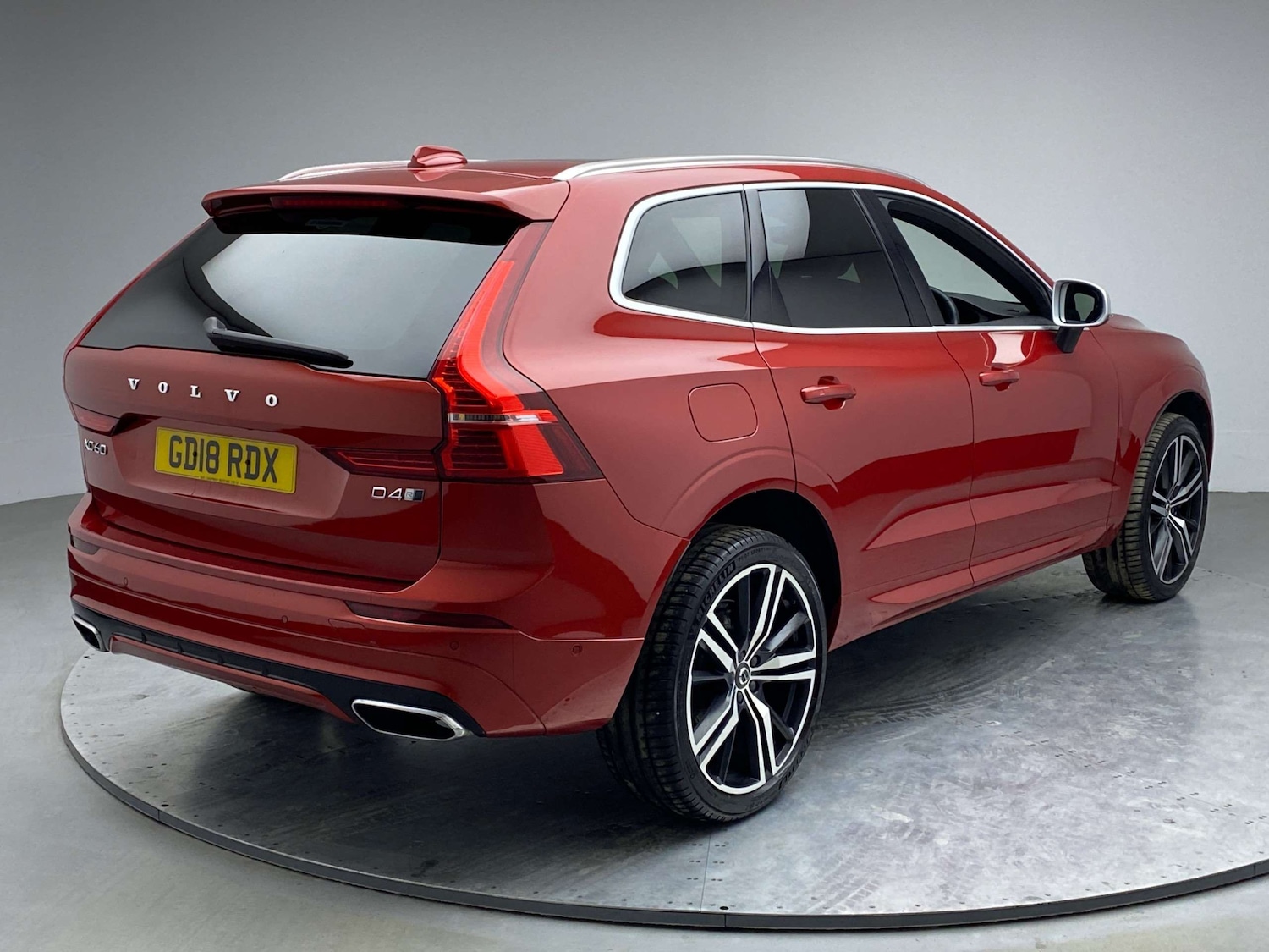 Used Volvo XC60 2018 for sale - 77593249: Photo 3