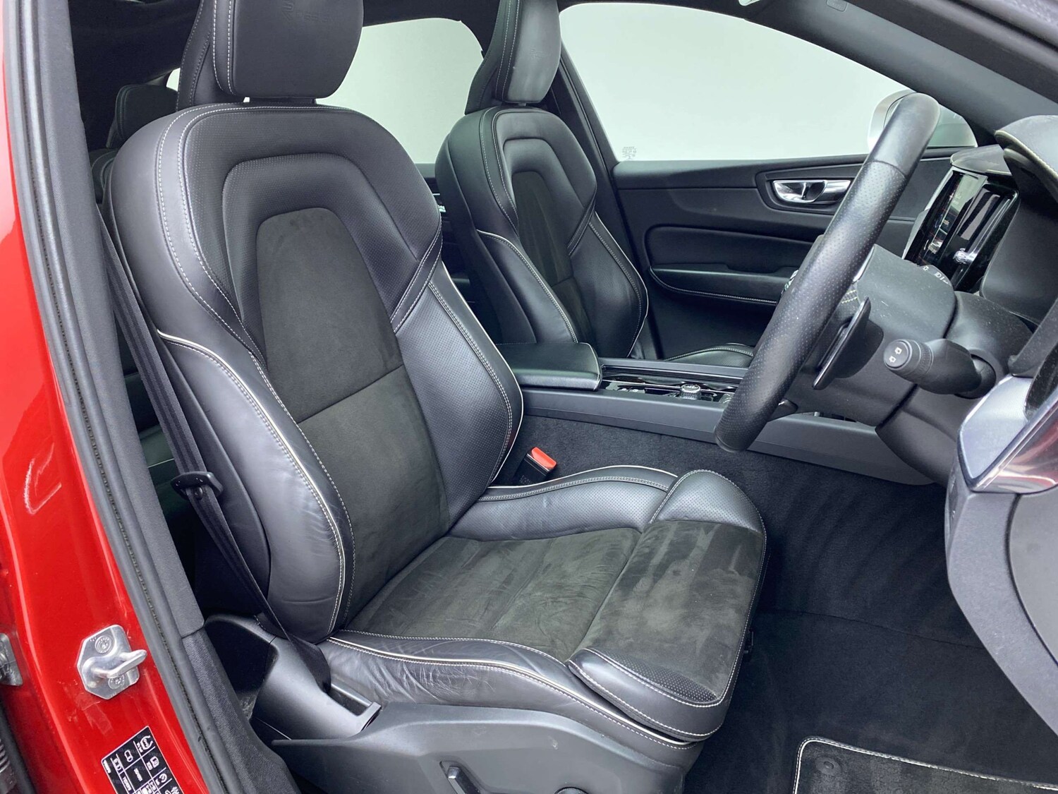 Used Volvo XC60 2018 for sale - 77593249: Photo 6