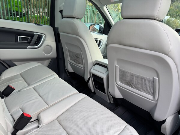 Used Land Rover Discovery Sport 2018 for sale - 76219720: Photo 21