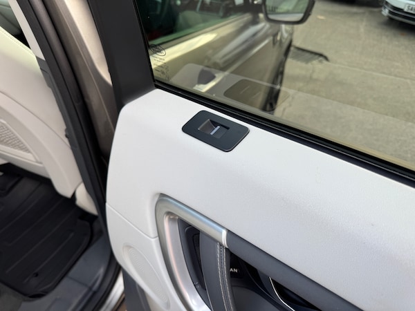 Used Land Rover Discovery Sport 2018 for sale - 76219720: Photo 22