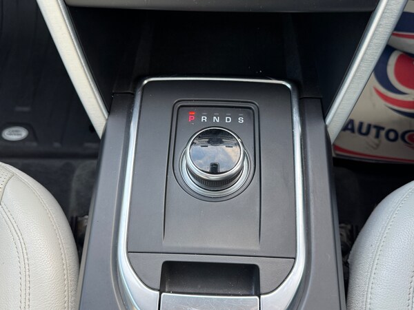 Used Land Rover Discovery Sport 2018 for sale - 76219720: Photo 46
