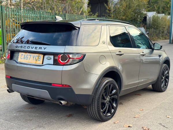 Used Land Rover Discovery Sport 2018 for sale - 76219720: Photo 5