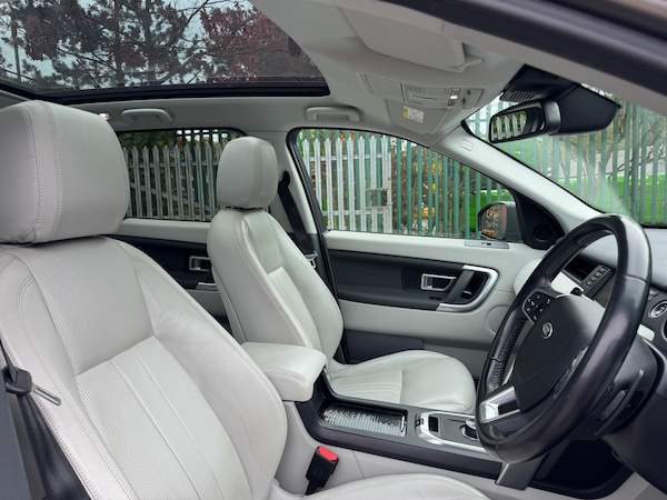 Used Land Rover Discovery Sport 2018 for sale - 76219720: Photo 6