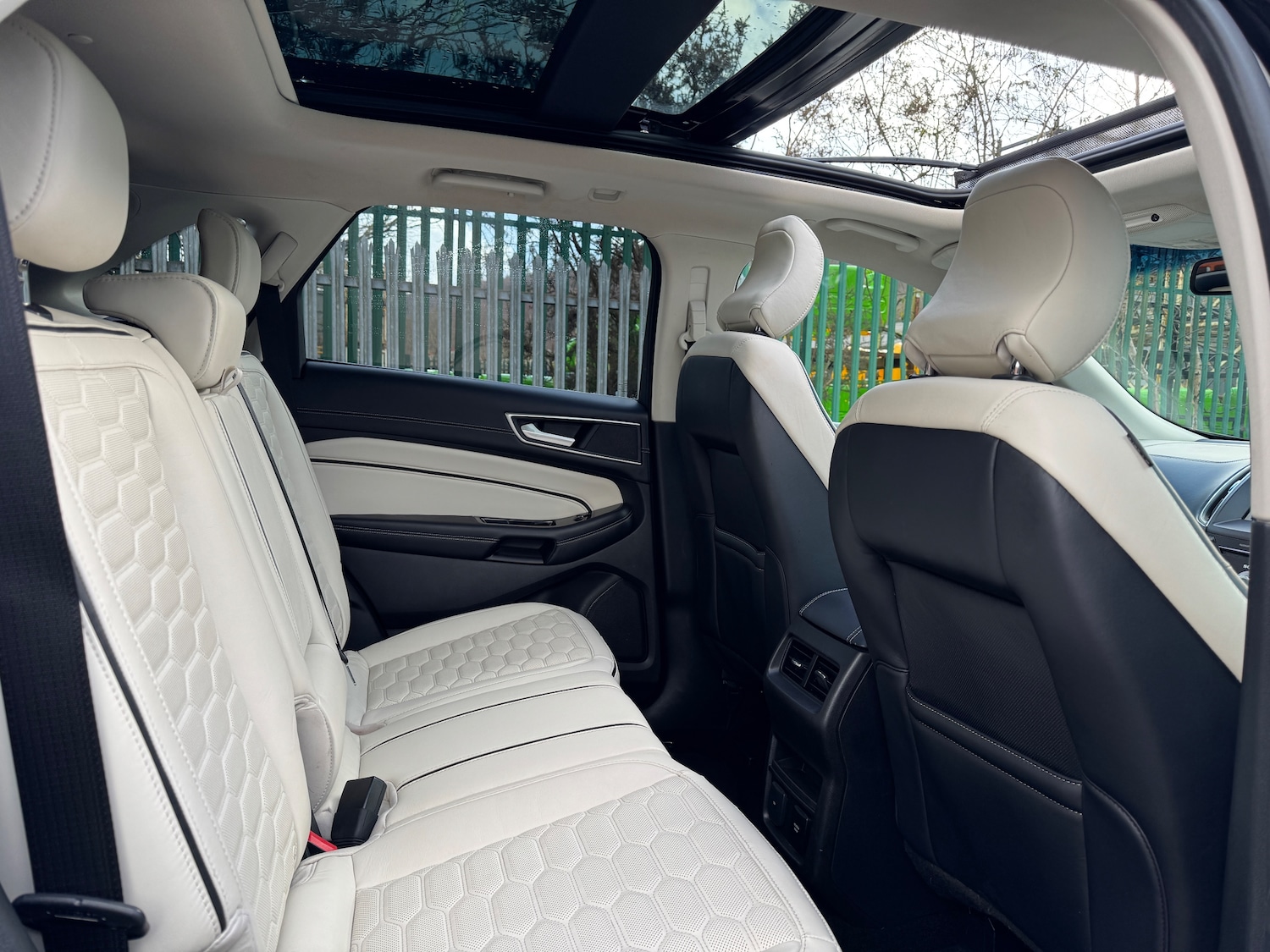 Used Ford Edge 2018 for sale - 76653842: Photo 18