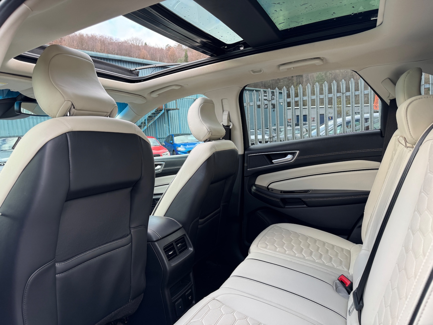 Used Ford Edge 2018 for sale - 76653842: Photo 23