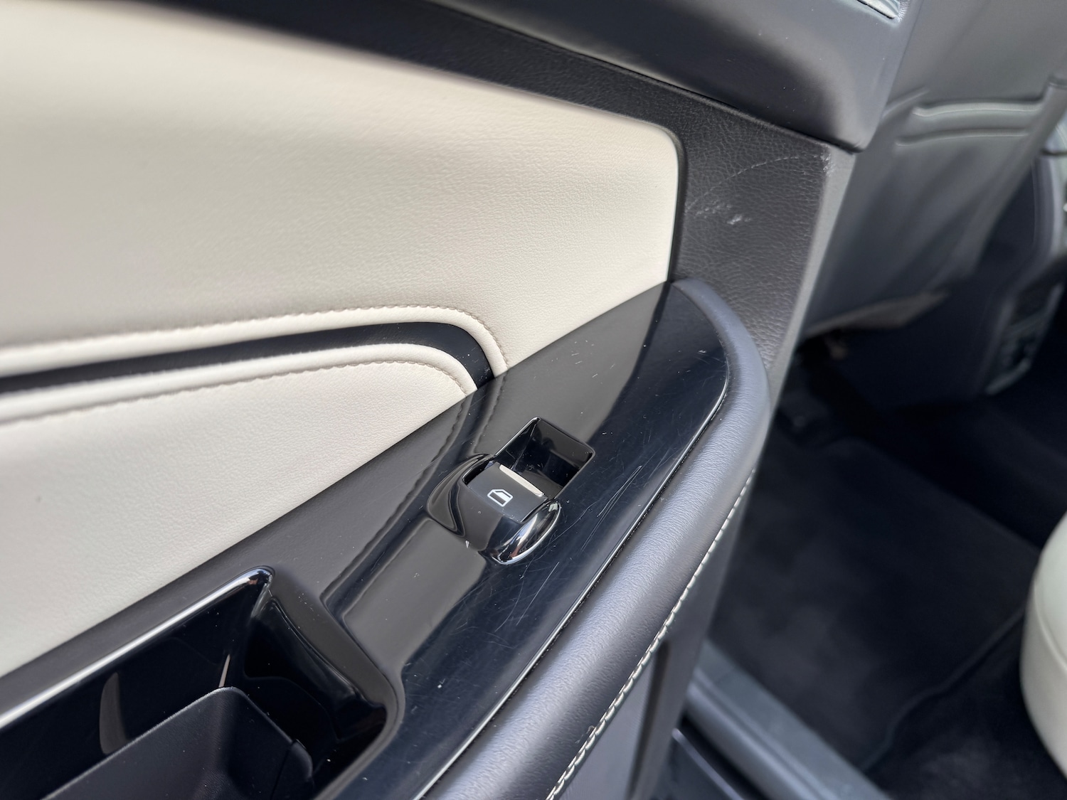 Used Ford Edge 2018 for sale - 76653842: Photo 24