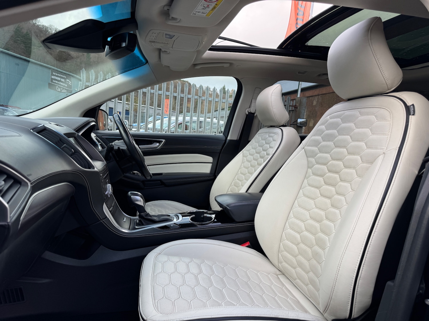 Used Ford Edge 2018 for sale - 76653842: Photo 27