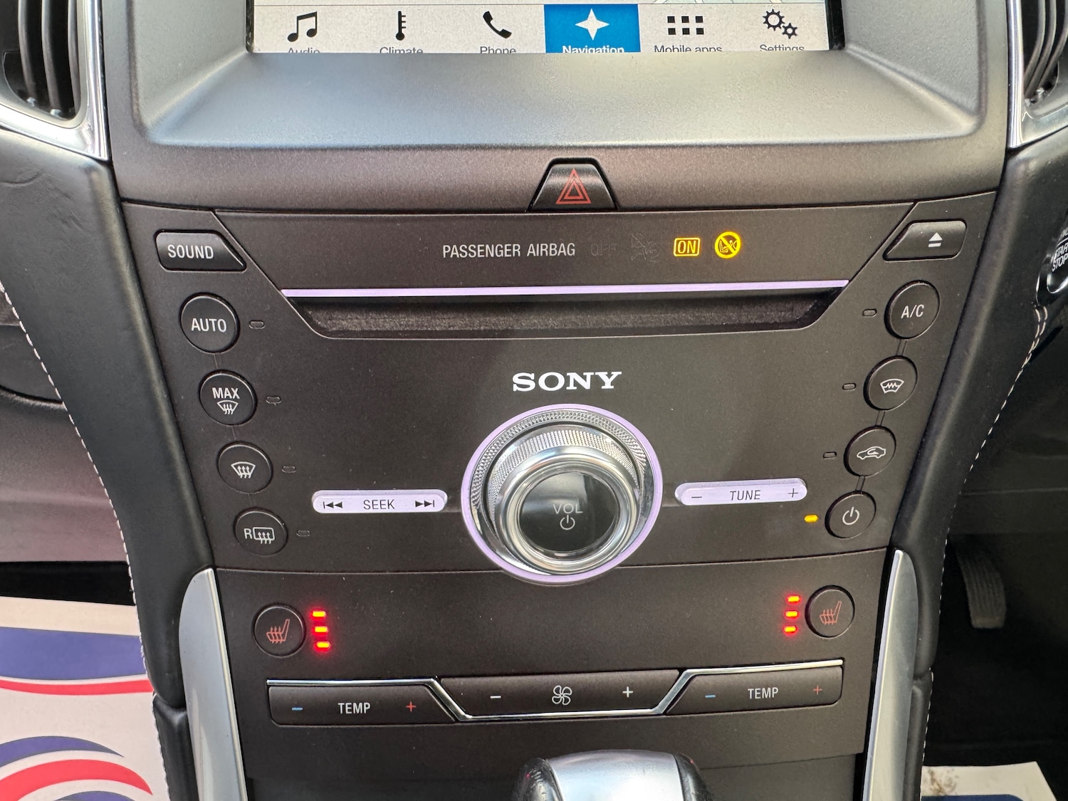 Used Ford Edge 2018 for sale - 76653842: Photo 32