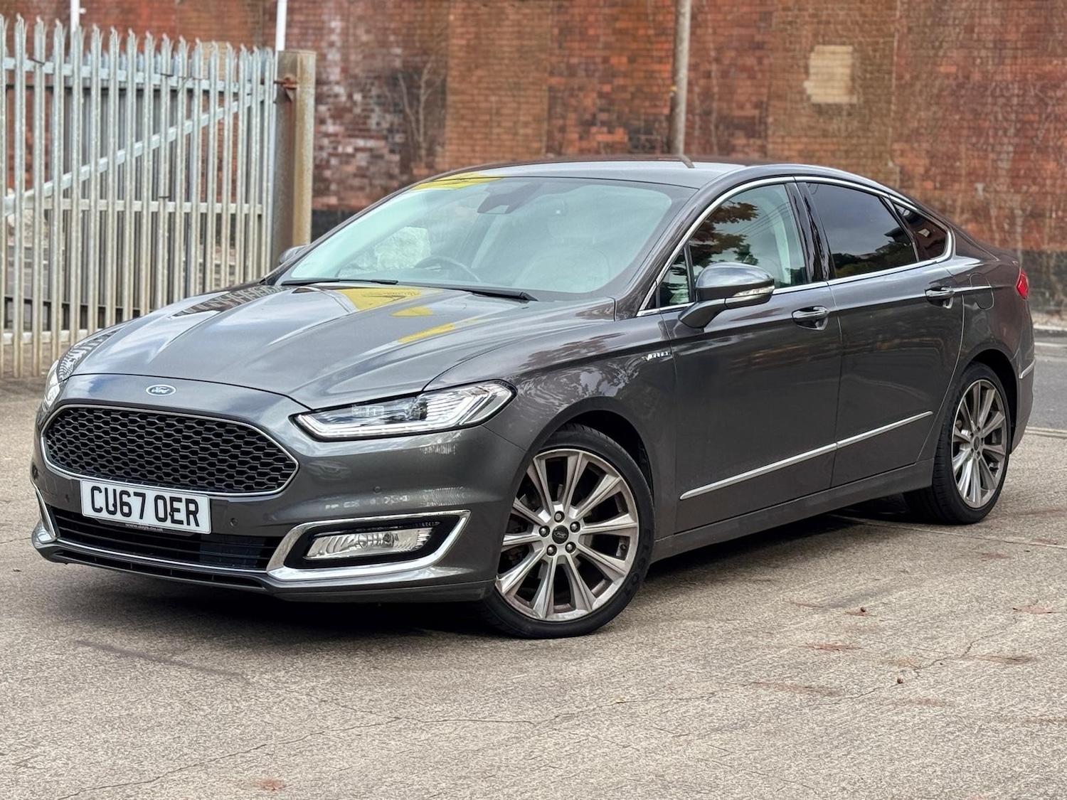 Used Ford Mondeo 2017 for sale - 76171057: Photo 2