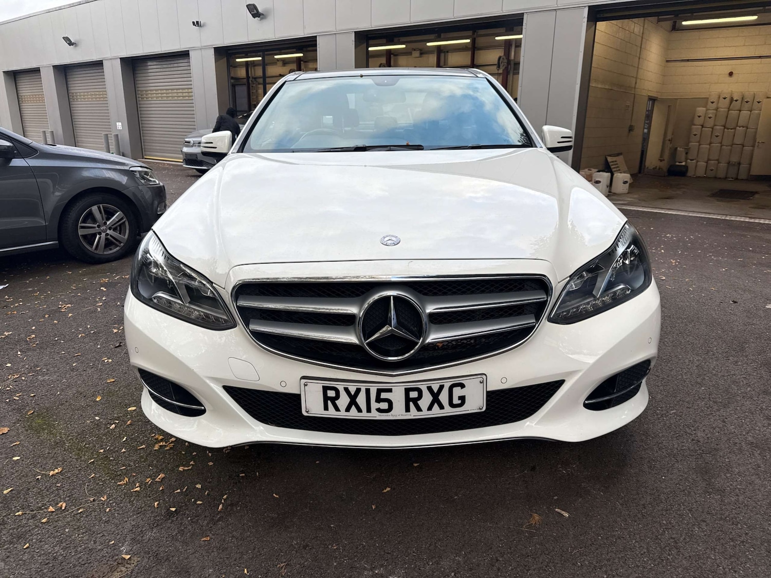 Used Mercedes-Benz E Class 2015 for sale - 76320023: Photo 2