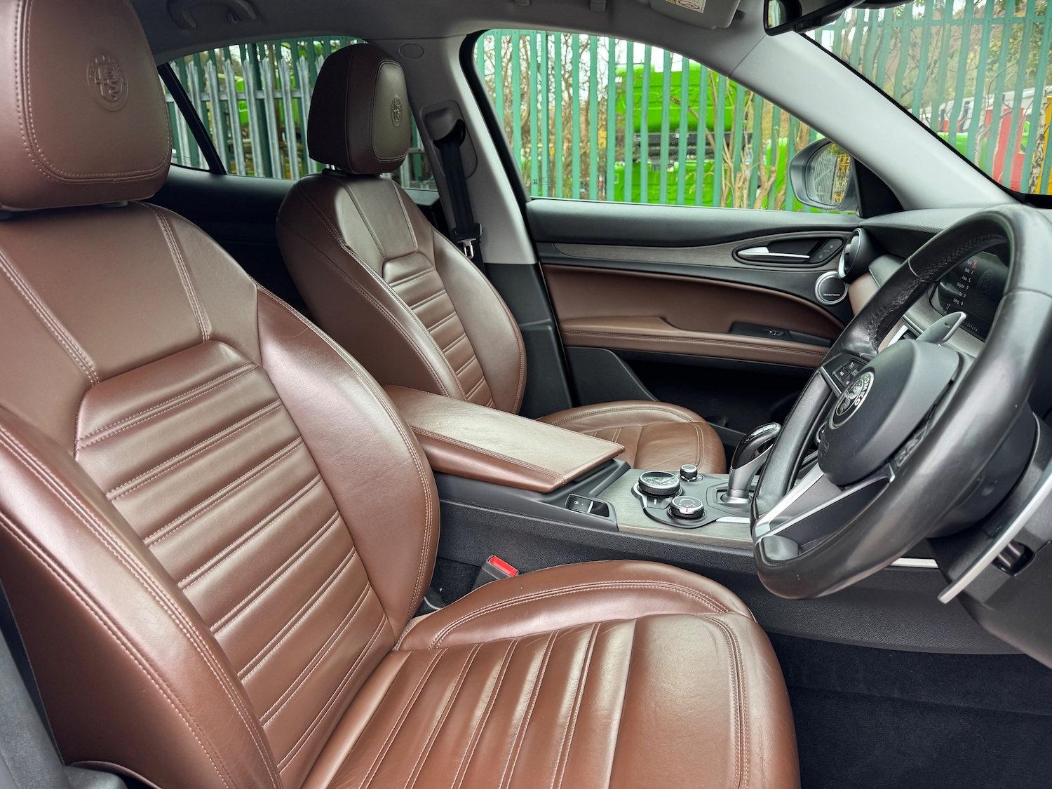 Used Alfa Romeo Stelvio 2017 for sale - 76581242: Photo 13