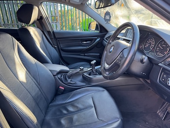 Used BMW 3 Series 2012 for sale - 77733468: Photo