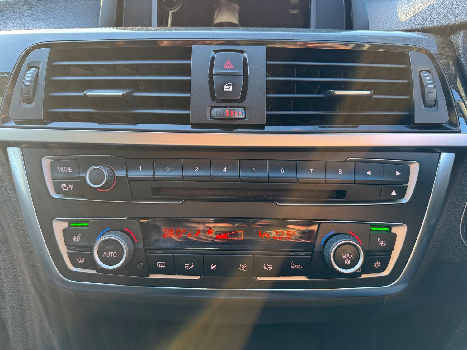 Used BMW 3 Series 2012 for sale - 77733468: Photo 6