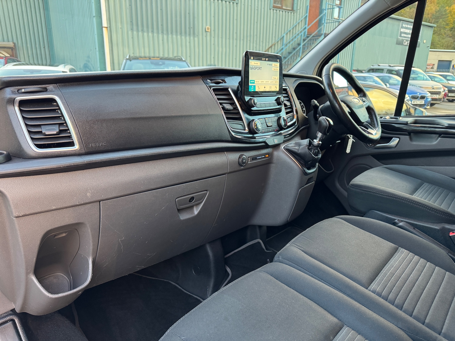 Used Ford Transit Custom 2018 for sale - 76362287: Photo 27