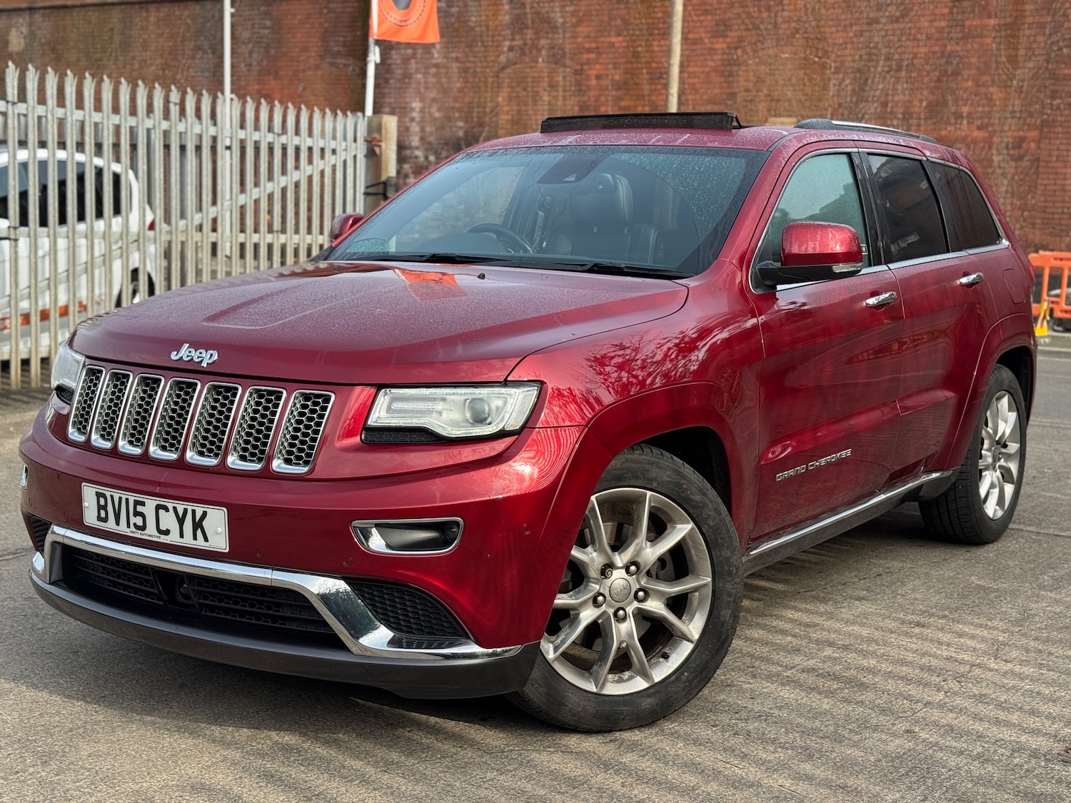 Used Jeep Grand Cherokee 2015 for sale - 77759510: Photo 2