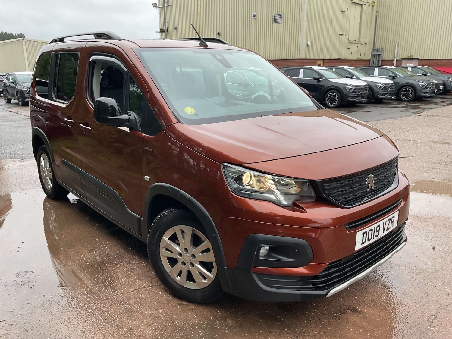 Used Peugeot Rifter 2019 for sale - 77364094: Photo 1