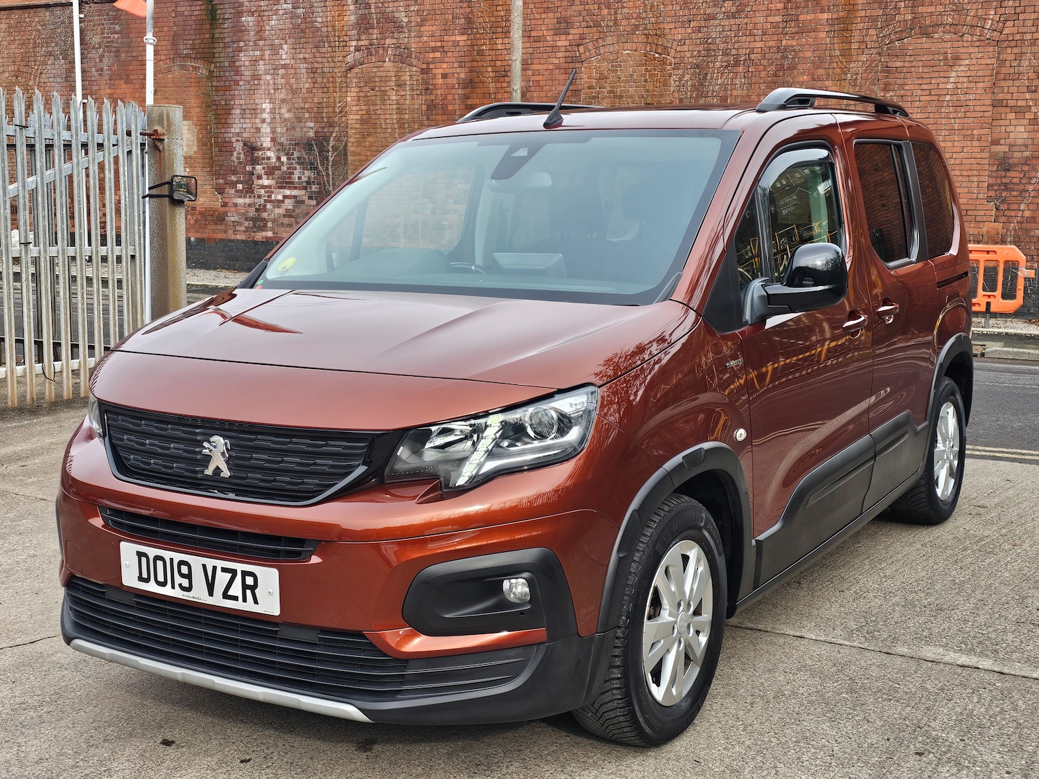 Used Peugeot Rifter 2019 for sale - 77364094: Photo 12