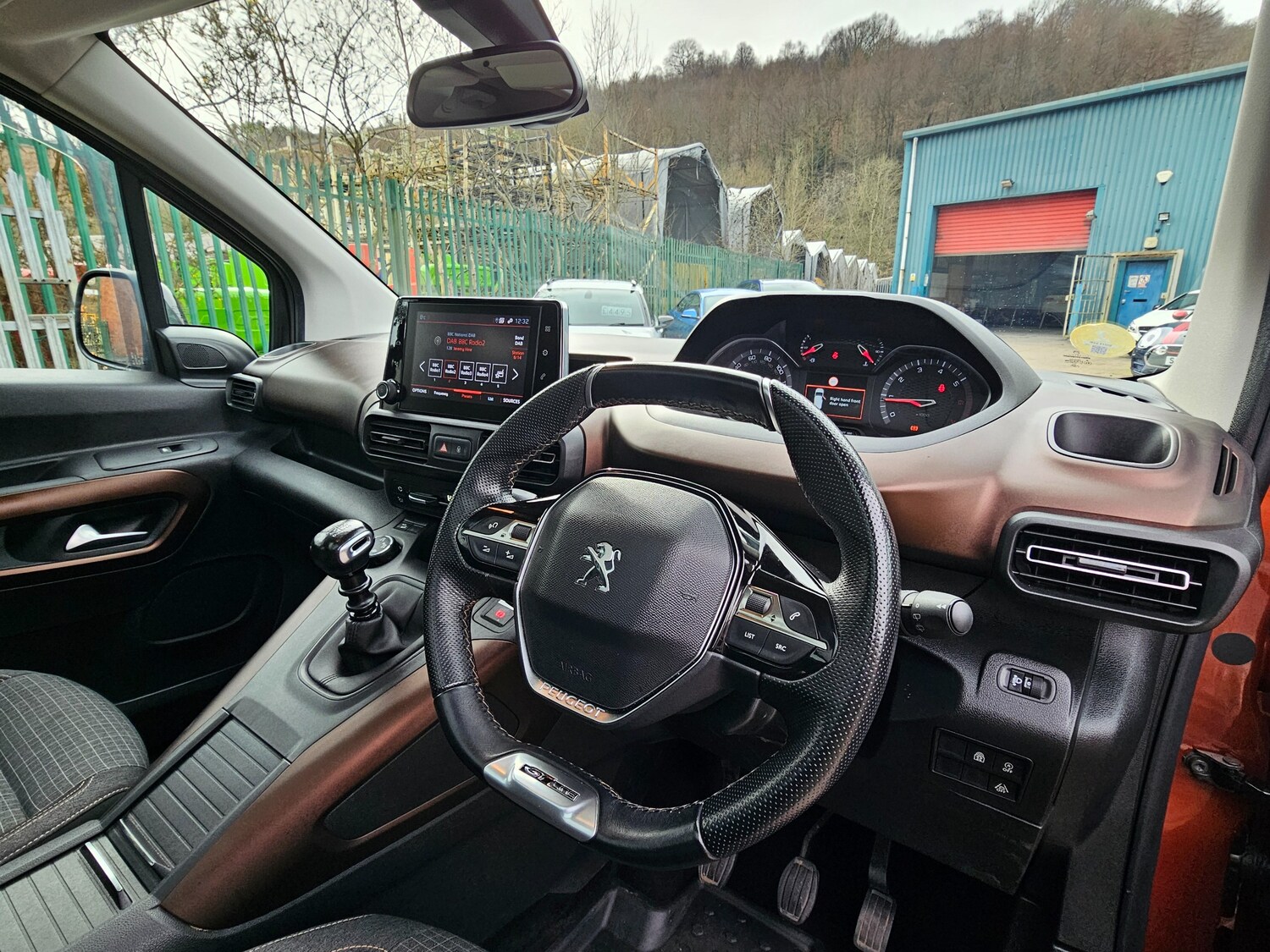 Used Peugeot Rifter 2019 for sale - 77364094: Photo 17