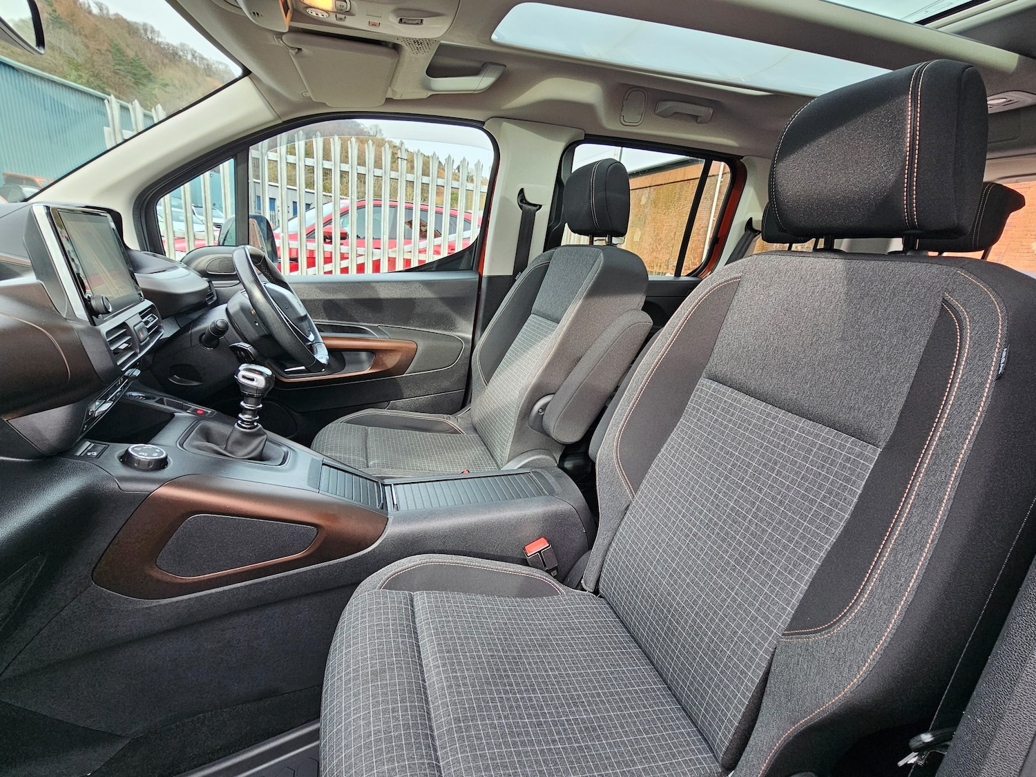 Used Peugeot Rifter 2019 for sale - 77364094: Photo 9