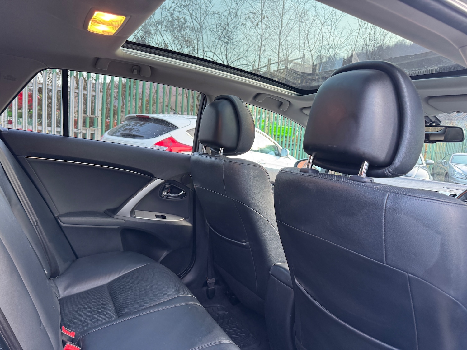 Used Toyota Avensis 2014 for sale - 77747396: Photo 8