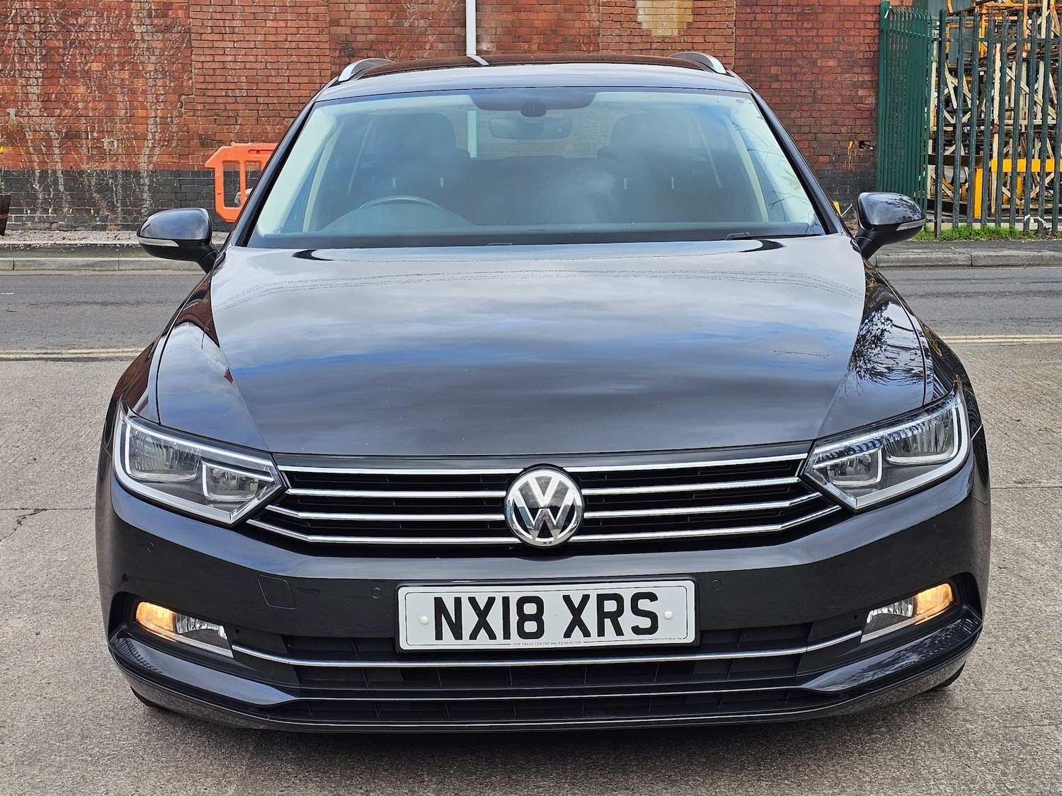 Used Volkswagen Passat 2018 for sale - 77718992: Photo 2