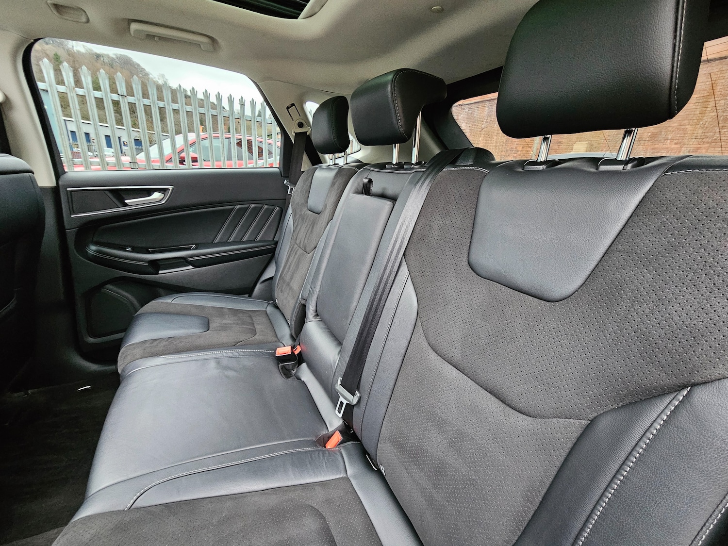 Used Ford Edge 2017 for sale - 77323988: Photo 14