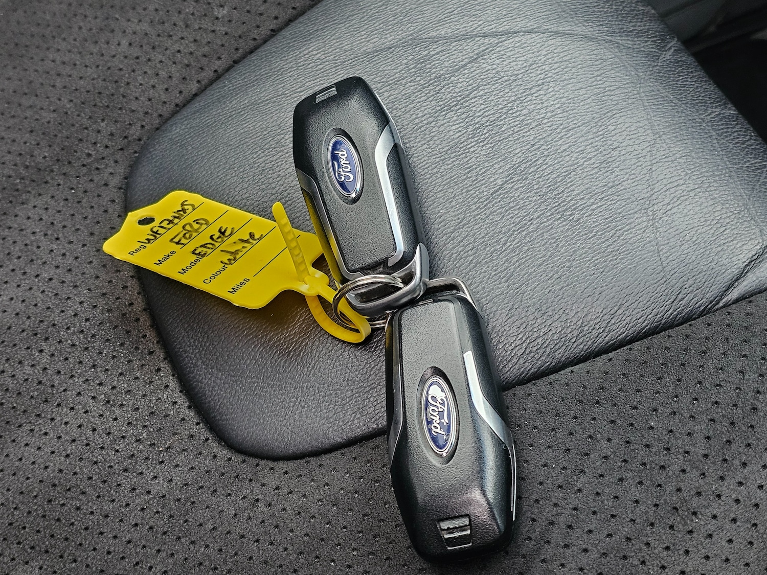 Used Ford Edge 2017 for sale - 77323988: Photo 25