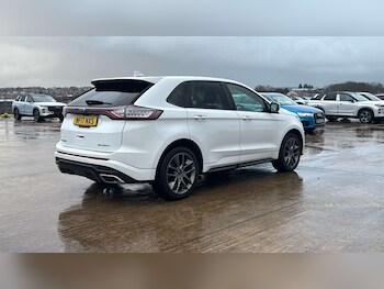 Used Ford Edge 2017 for sale - 77323988: Photo