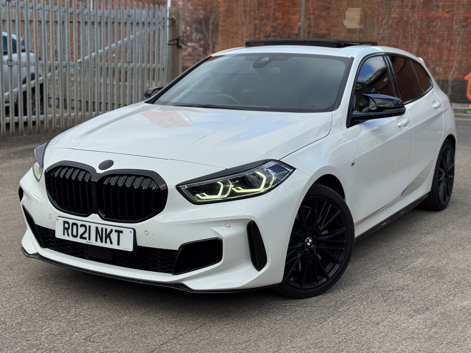 Used BMW 1 Series 2021 for sale - 77919121: Photo 2