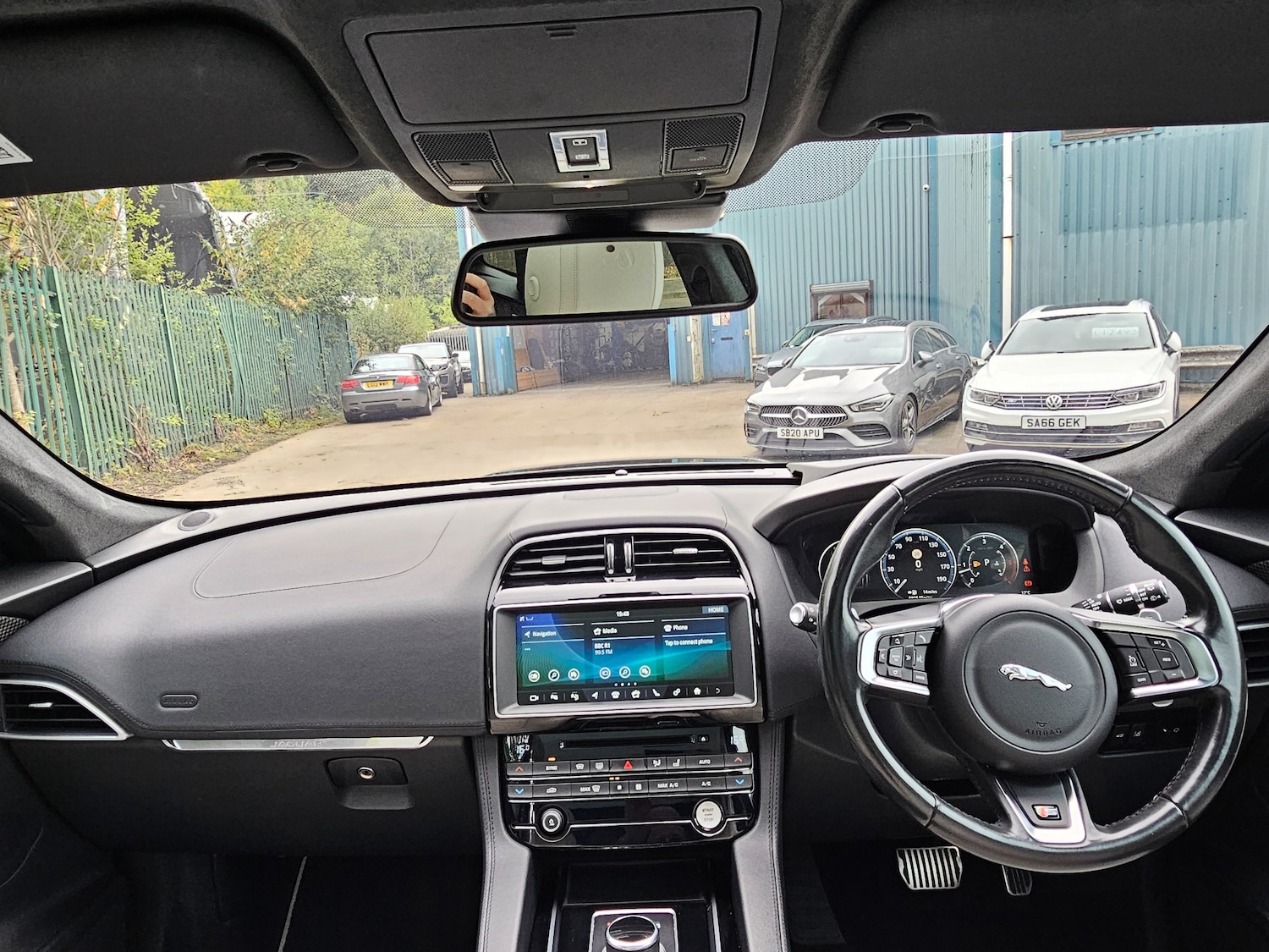 Used Jaguar F-Pace 2016 for sale - 75908572: Photo 16