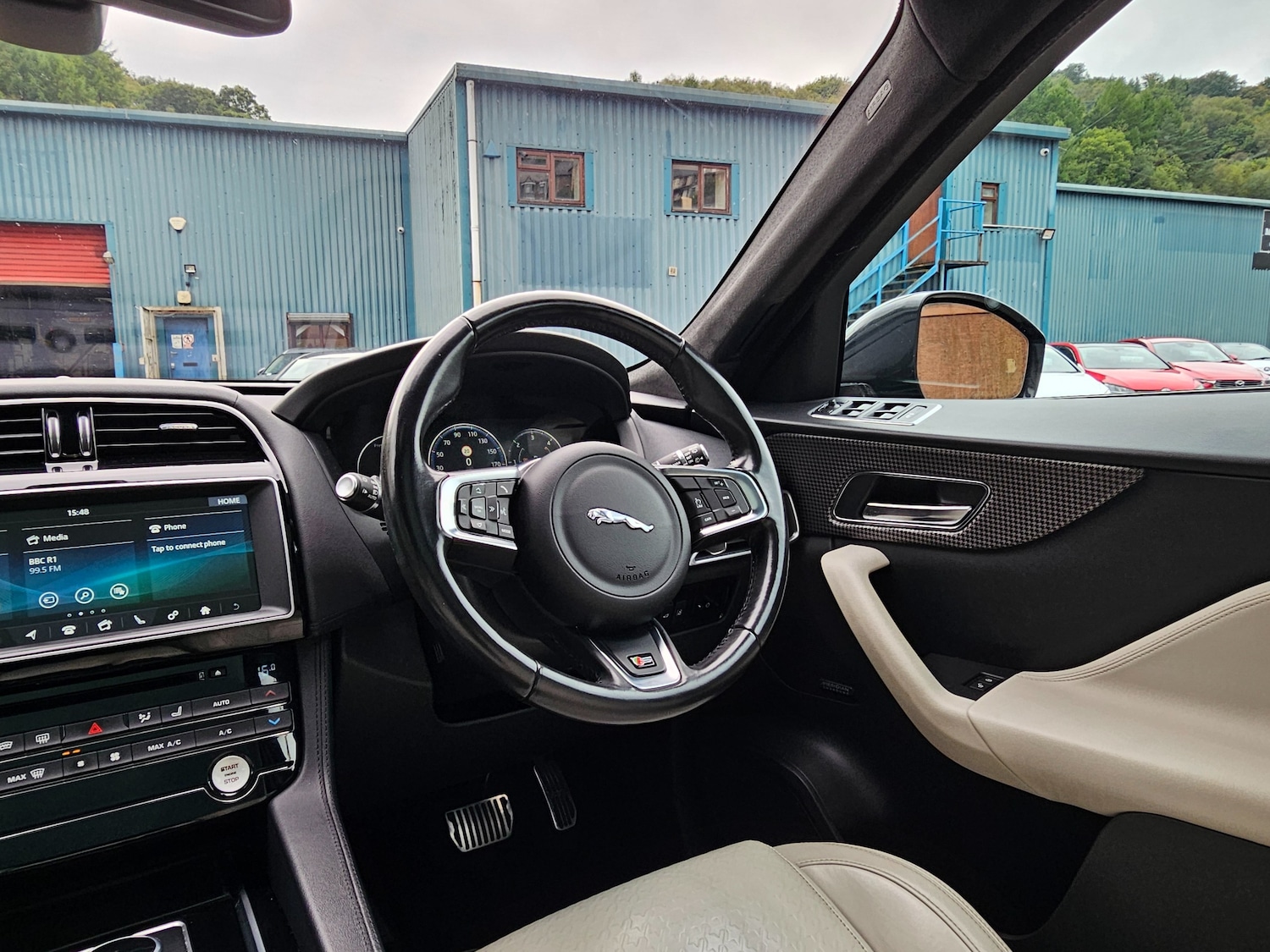 Used Jaguar F-Pace 2016 for sale - 75908572: Photo 17