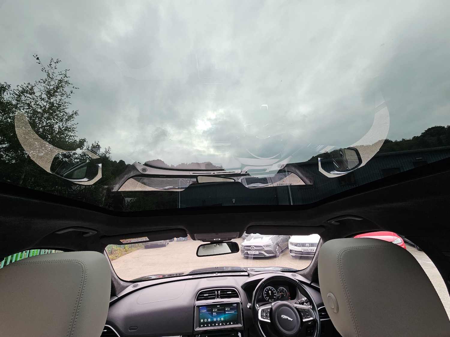 Used Jaguar F-Pace 2016 for sale - 75908572: Photo 18