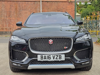 Used Jaguar F-Pace 2016 for sale - 75908572: Photo
