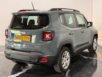 Used Jeep Renegade 2016 for sale - 79410134: Photo