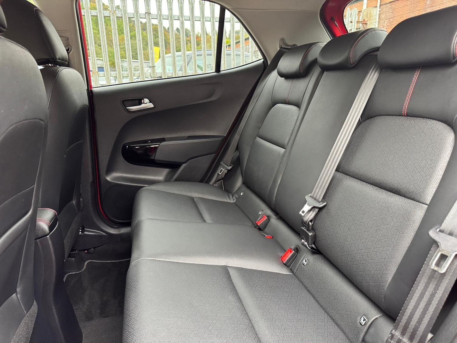 Used Kia Picanto 2018 for sale - 76273695: Photo 20