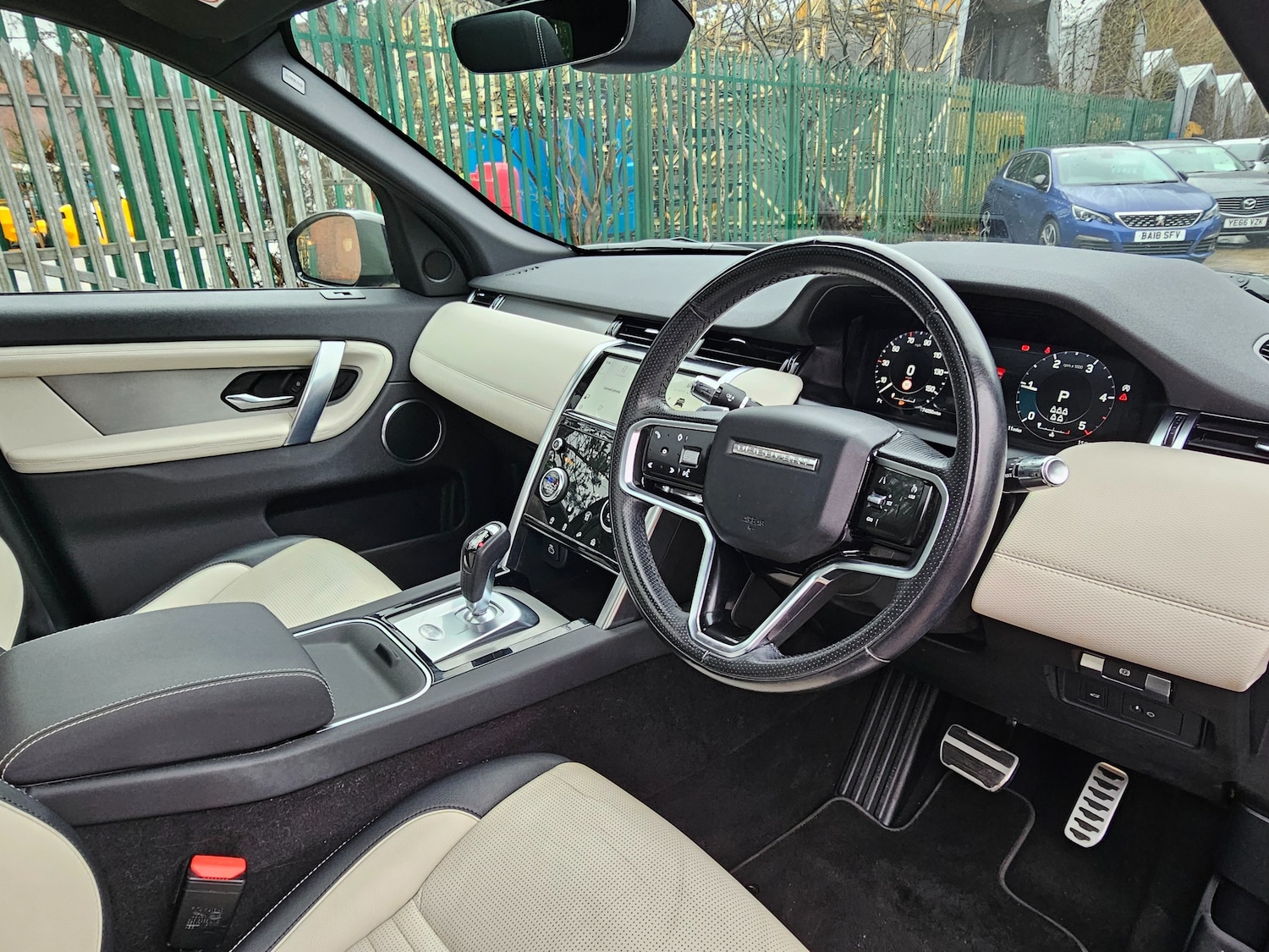 Used Land Rover Discovery Sport 2021 for sale - 77200750: Photo 17