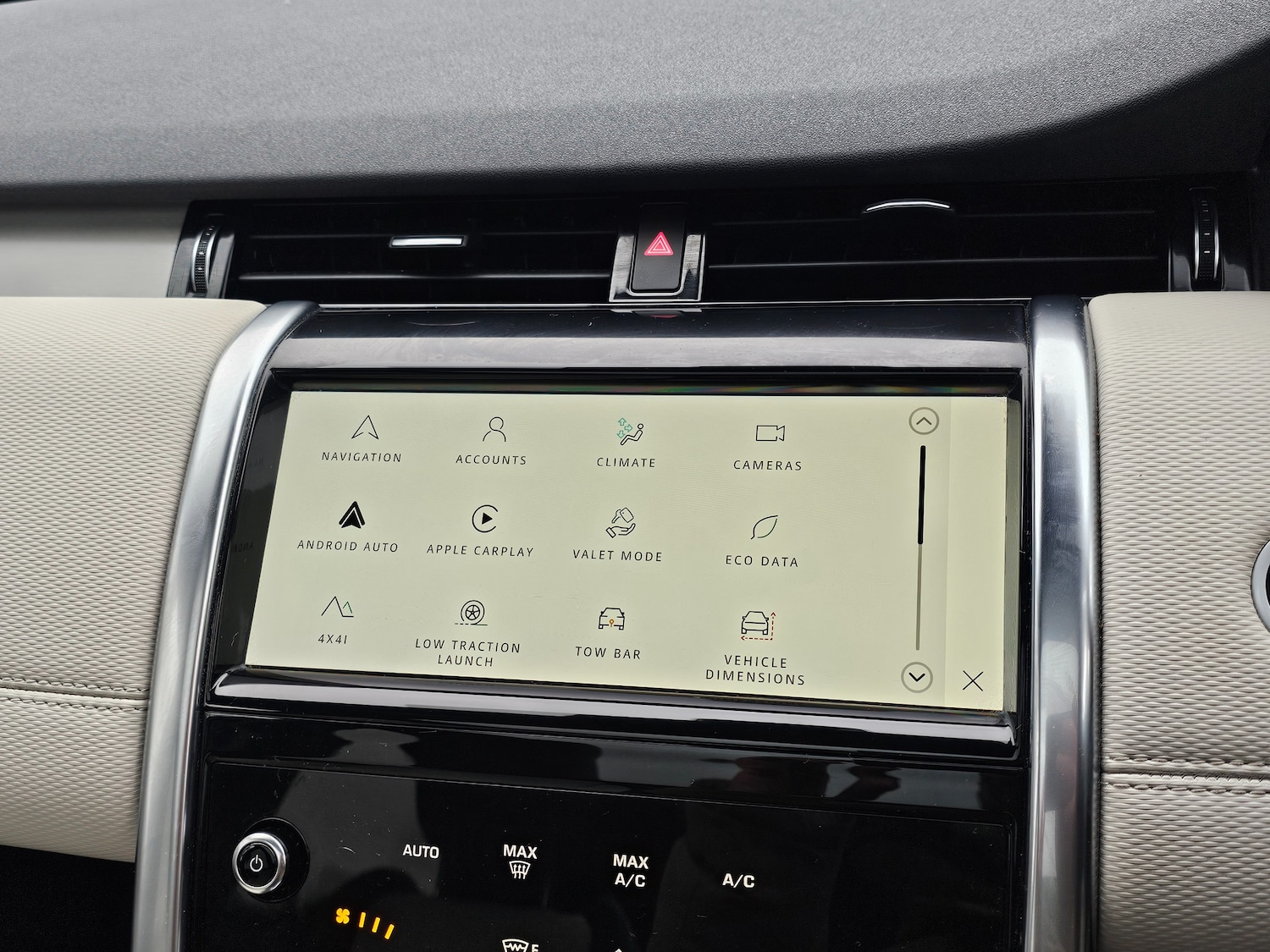 Used Land Rover Discovery Sport 2021 for sale - 77200750: Photo 21