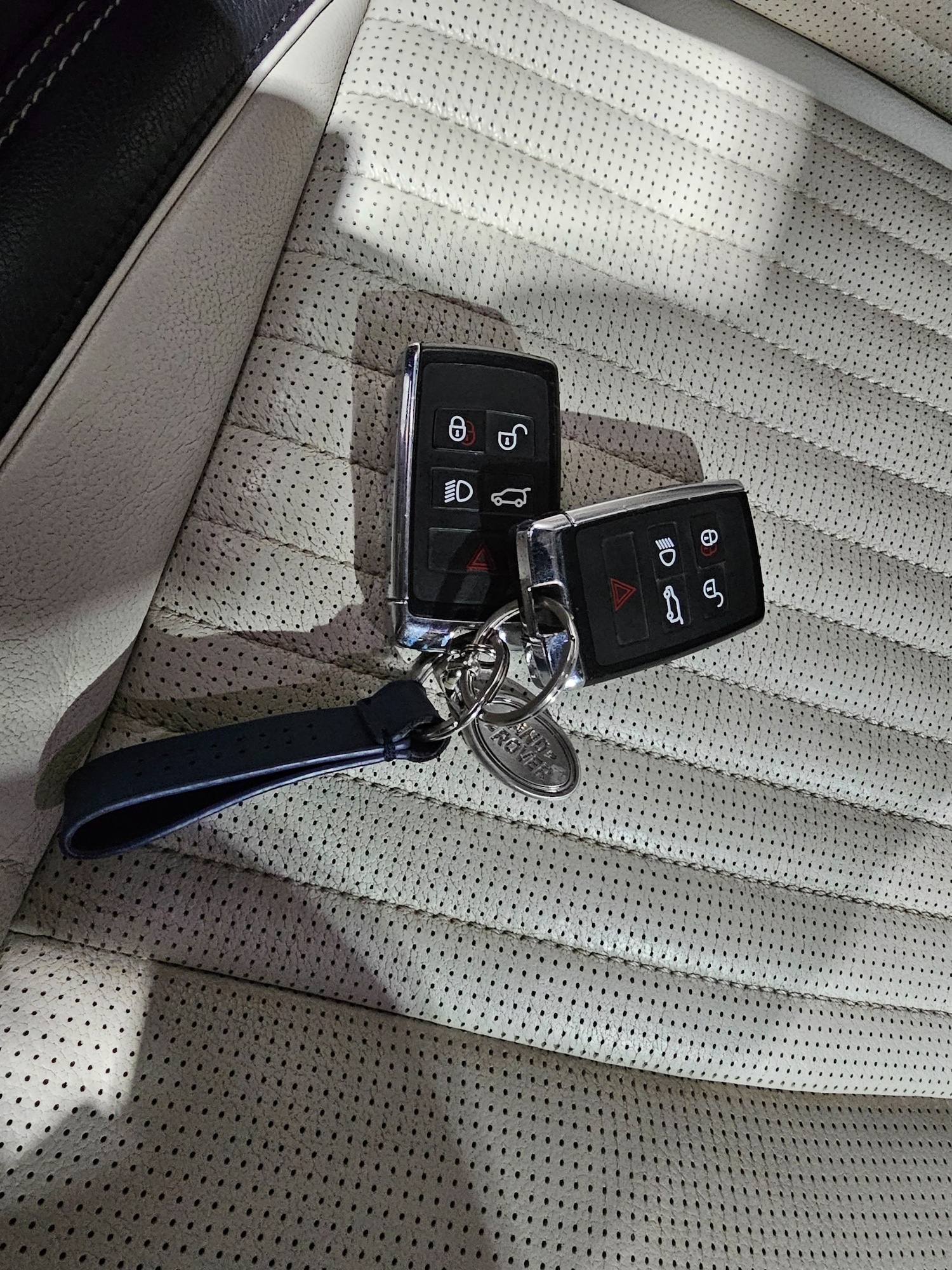 Used Land Rover Discovery Sport 2021 for sale - 77200750: Photo 28