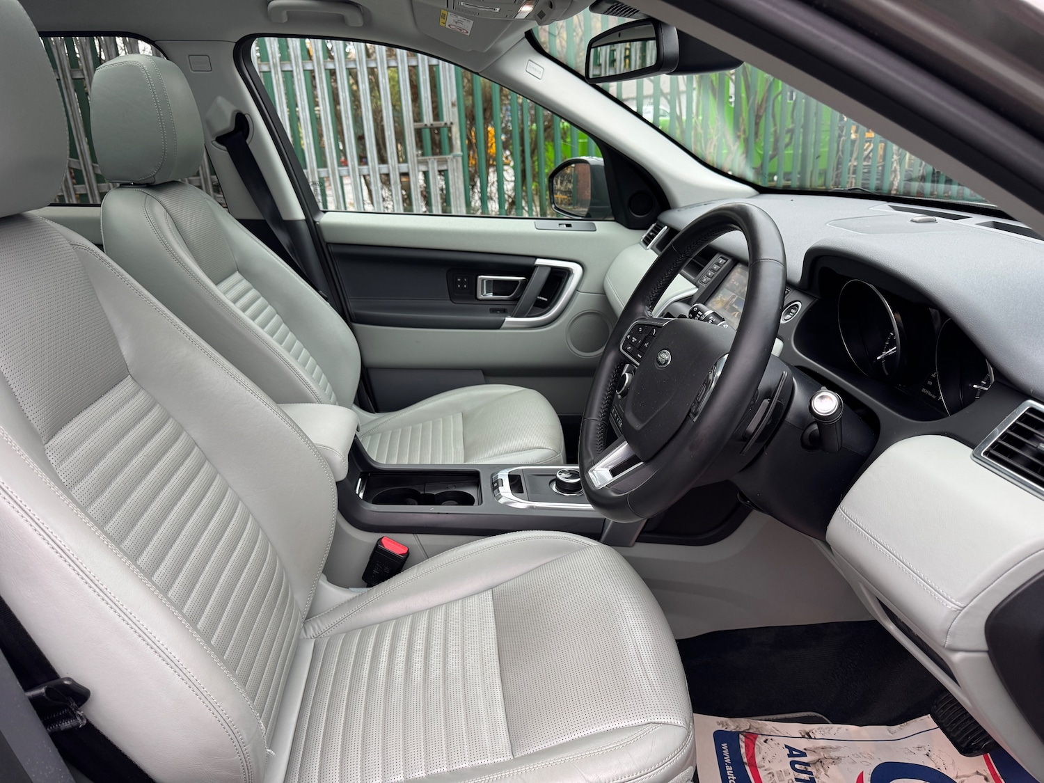 Used Land Rover Discovery Sport 2018 for sale - 76480827: Photo 13