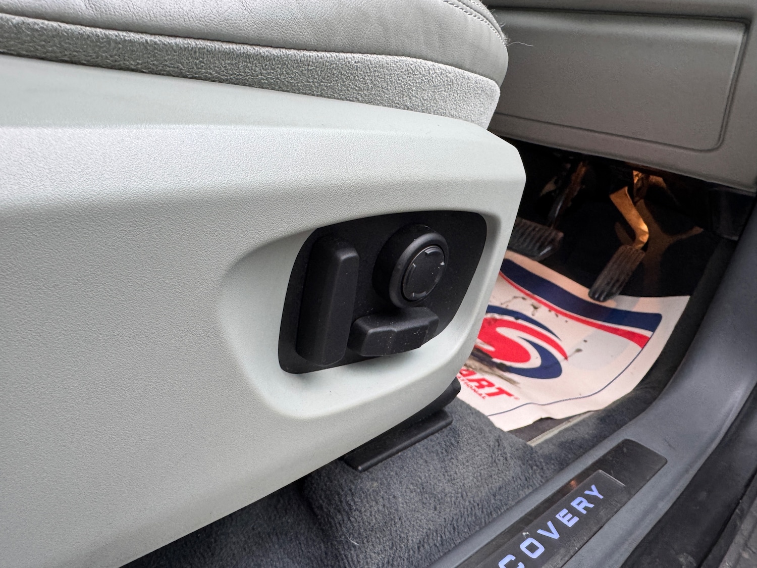 Used Land Rover Discovery Sport 2018 for sale - 76480827: Photo 19