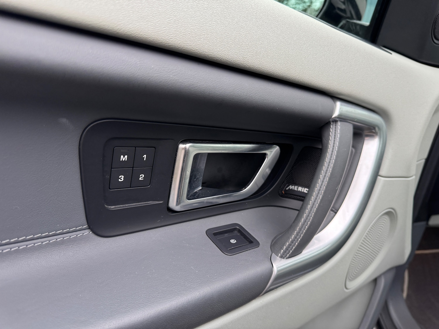 Used Land Rover Discovery Sport 2018 for sale - 76480827: Photo 41