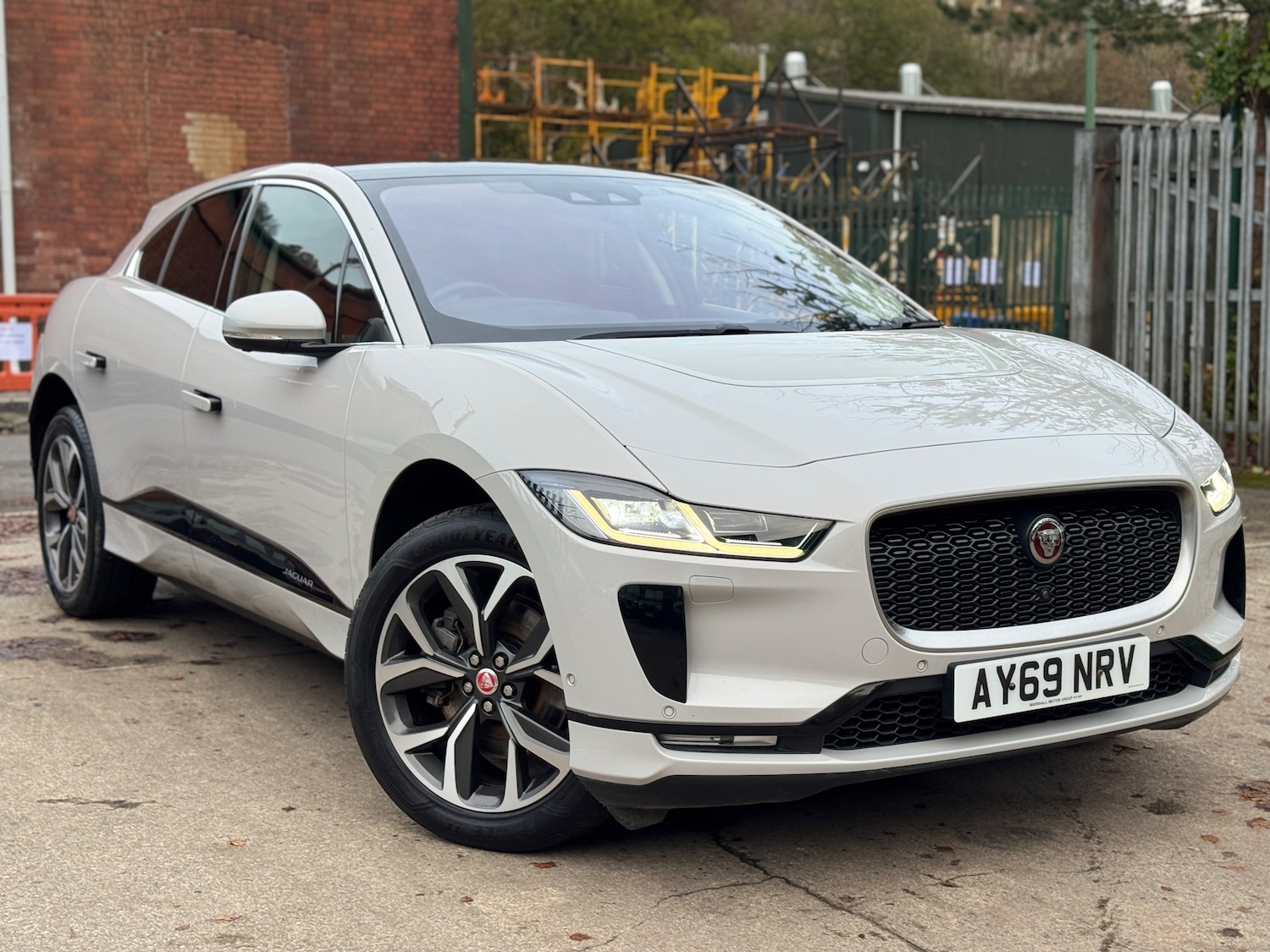 Used Jaguar I-Pace 2019 for sale - 76569278: Photo 1