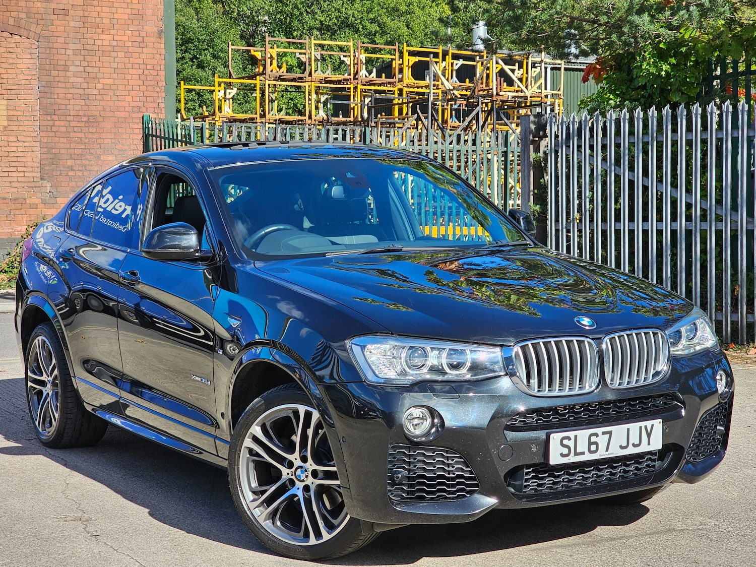 Used BMW X4 2017 for sale - 76535032: Photo 1