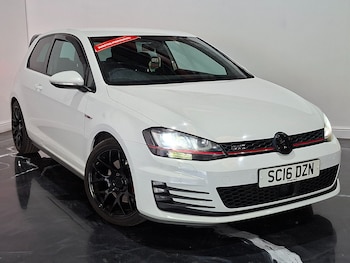 Used Volkswagen Golf 2016 for sale - 79346628: Photo